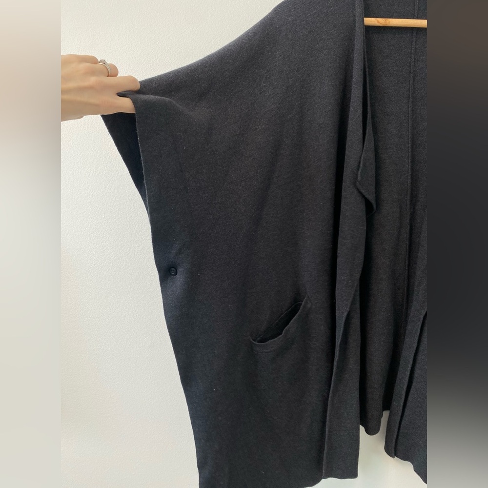 Lululemon Cashmere Bamboo Blend After Asana Wrap Poncho Sweater Pockets Black - Picture 7 of 11